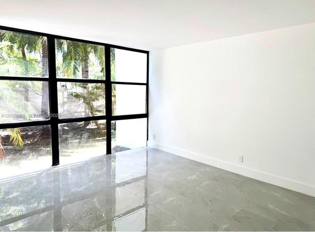 16909 N Bay Rd 116, Sunny Isles Beach, FL 33160
