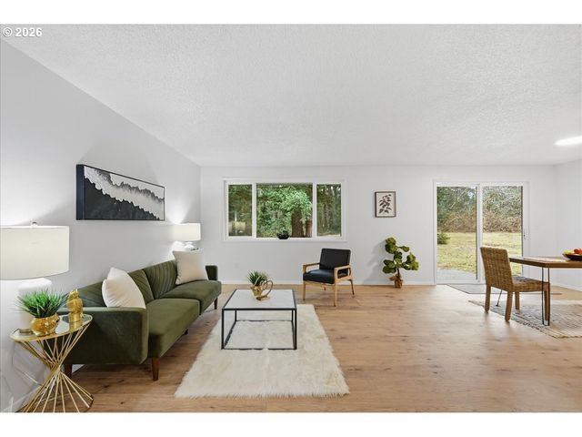 27910 Ne 28TH St, Camas, WA 98607