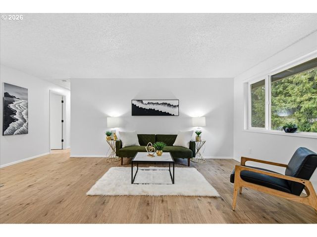 27910 Ne 28TH St, Camas, WA 98607