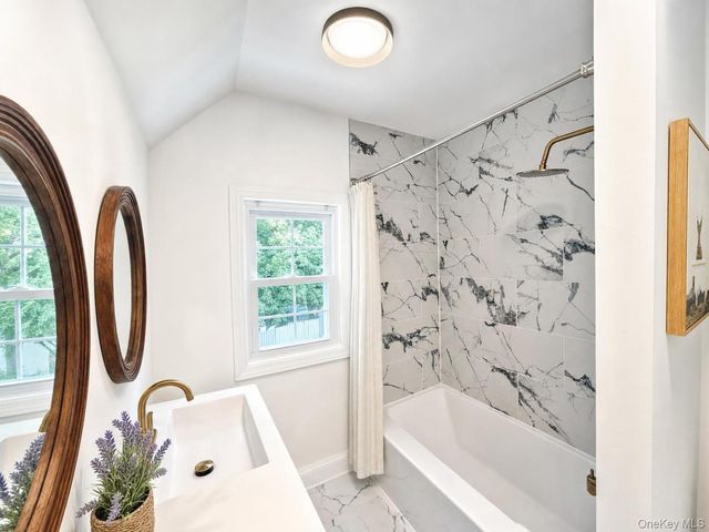 10 Field Street, Peekskill, NY 10566