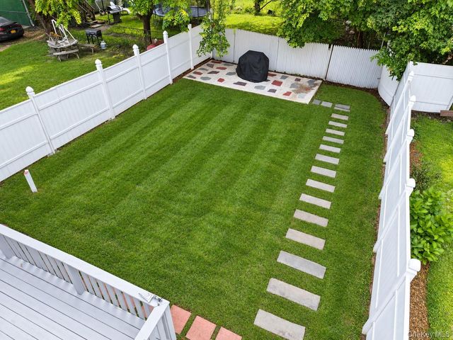 10 Field Street, Peekskill, NY 10566