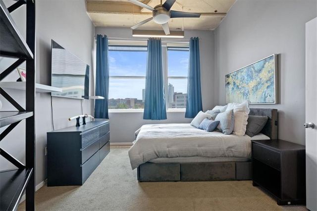 2107 Grand Boulevard 909, Kansas City, MO 64108