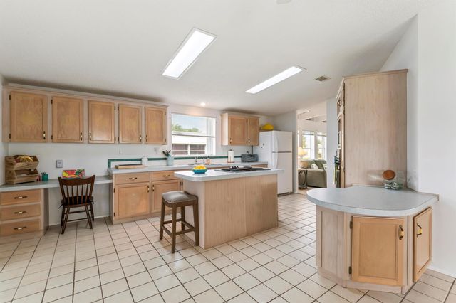 8913 SW Chevy Circle, Stuart, FL 34997