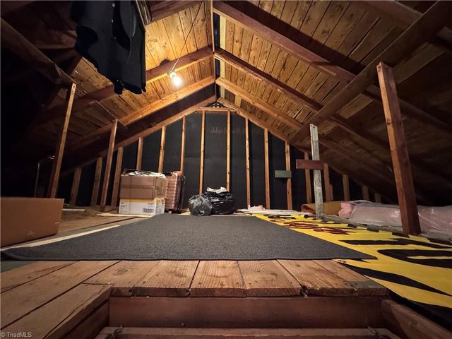 1611 E Pine Street, Mount Airy, NC 27030