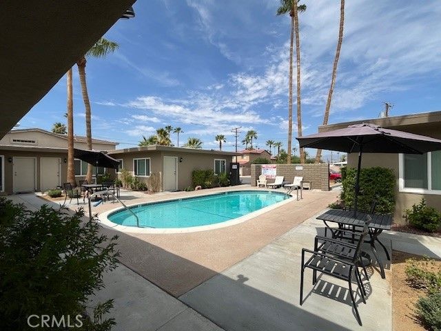 45521 Sunset Lane 6, Palm Desert, CA 92260