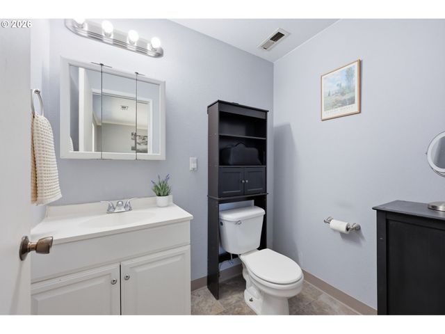 621 Nw 82ND St, Vancouver, WA 98665