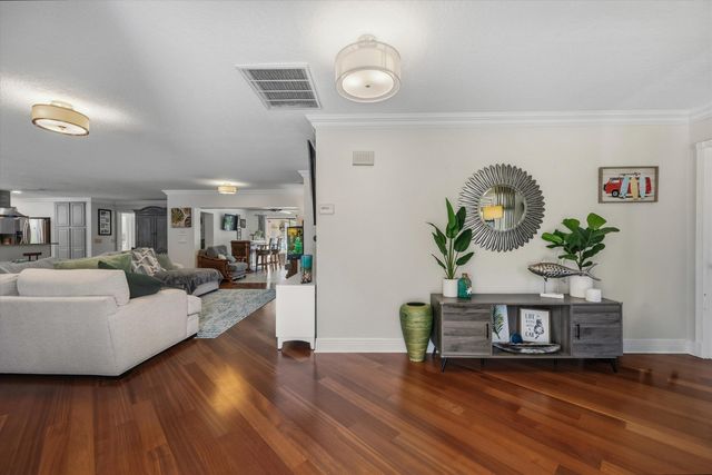 15652 79th Terrace N, Palm Beach Gardens, FL 33418