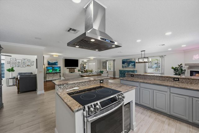 15652 79th Terrace N, Palm Beach Gardens, FL 33418