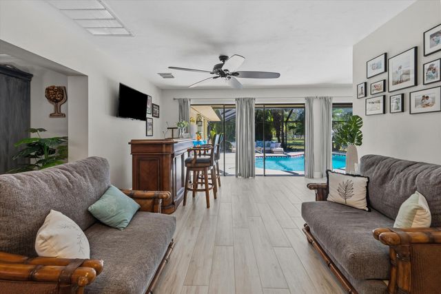 15652 79th Terrace N, Palm Beach Gardens, FL 33418