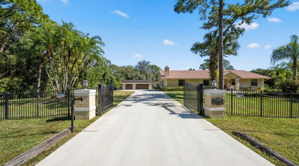 15652 79th Terrace N, Palm Beach Gardens, FL 33418