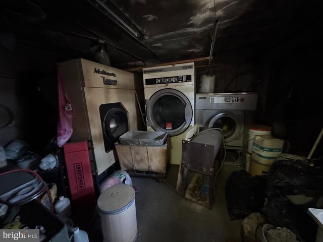 5716 CATHARINE ST, Philadelphia, PA 19143