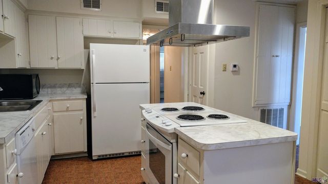 7131 Winthrop Ave, Baton Rouge, LA 70806