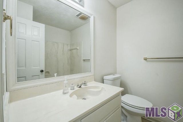 7131 Winthrop Ave, Baton Rouge, LA 70806