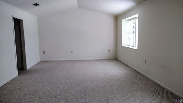 7131 Winthrop Ave, Baton Rouge, LA 70806