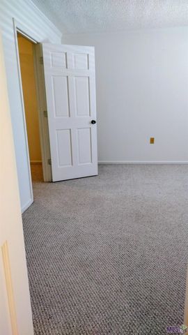 7131 Winthrop Ave, Baton Rouge, LA 70806