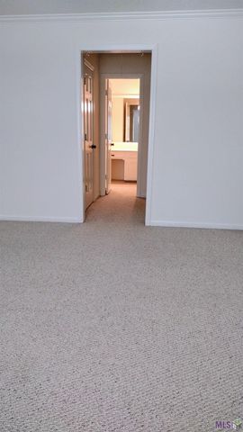 7131 Winthrop Ave, Baton Rouge, LA 70806