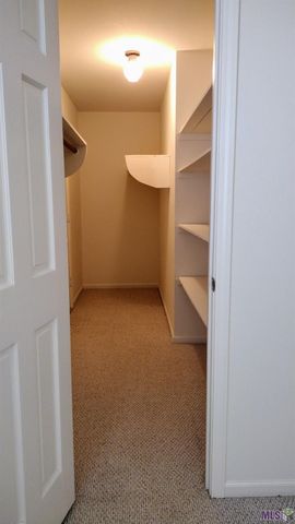 7131 Winthrop Ave, Baton Rouge, LA 70806