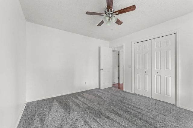 4057 South Western Avenue, Springfield, MO 65807