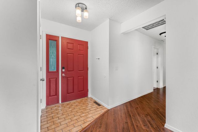 4057 South Western Avenue, Springfield, MO 65807