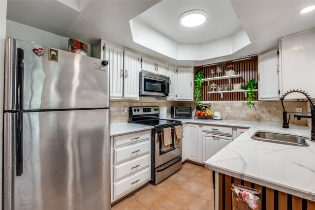 3314 Douglas Avenue 104, Dallas, TX 75219