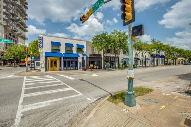 3314 Douglas Avenue 104, Dallas, TX 75219