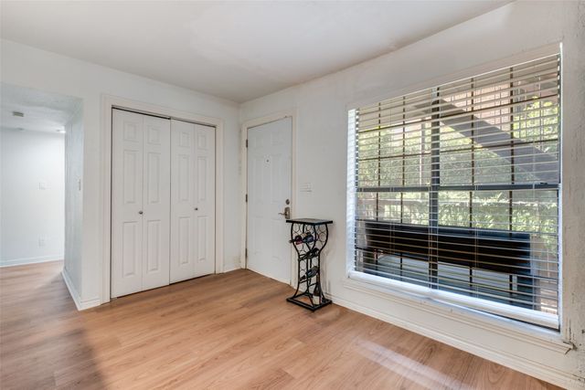 3314 Douglas Avenue 104, Dallas, TX 75219