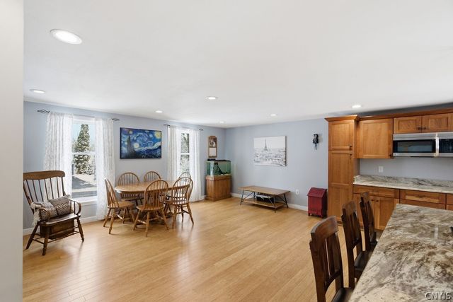 8781 River Watch, Lysander, NY 13027