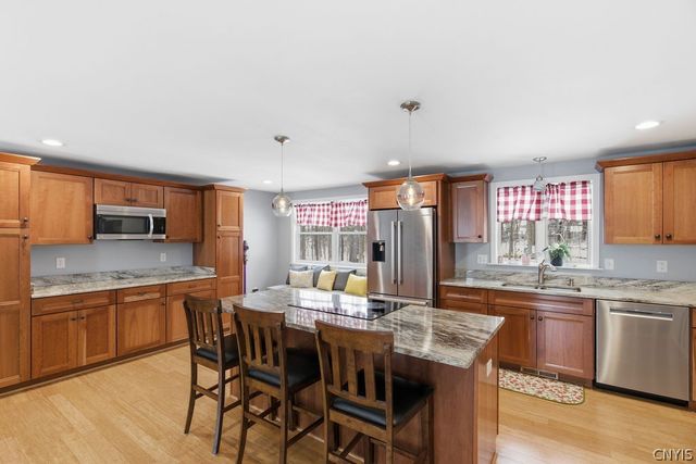 8781 River Watch, Lysander, NY 13027