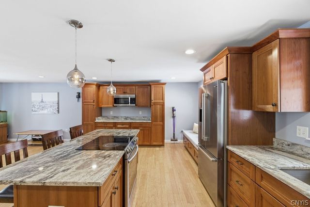 8781 River Watch, Lysander, NY 13027