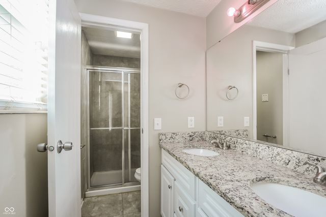 5678 Colonist Circle, Indianapolis, IN 46254