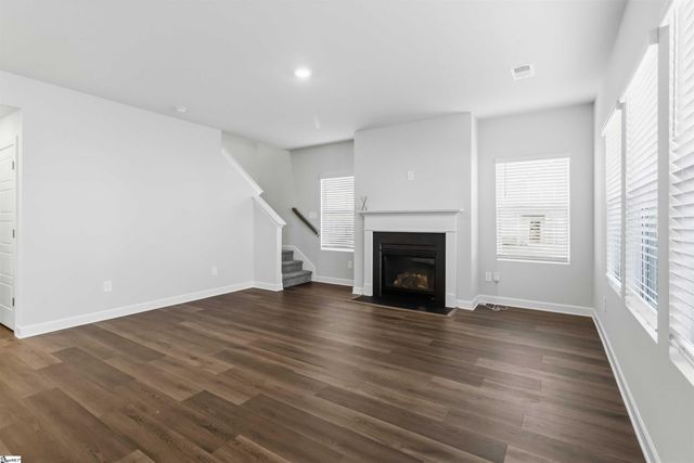 601 Hollybank Street, Fountain Inn, SC 29644