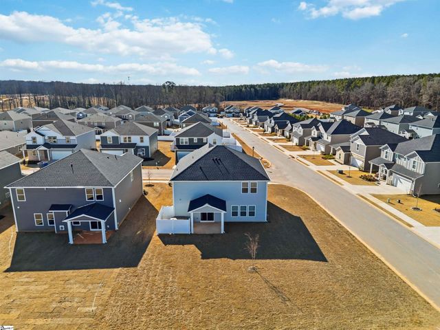 601 Hollybank Street, Fountain Inn, SC 29644