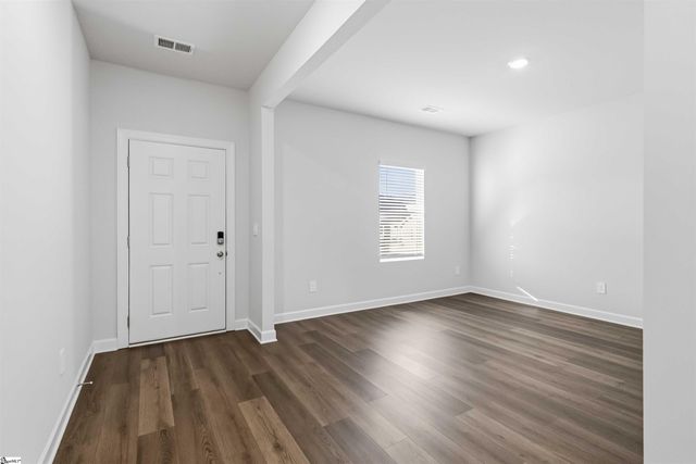 601 Hollybank Street, Fountain Inn, SC 29644