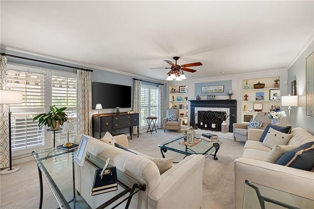 1049 Fairwood Run NW, Acworth, GA 30101