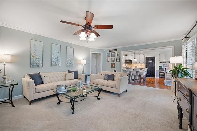 1049 Fairwood Run NW, Acworth, GA 30101