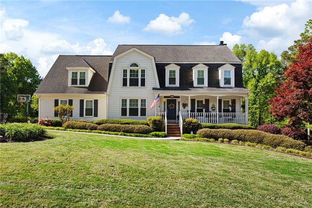 1049 Fairwood Run NW, Acworth, GA 30101