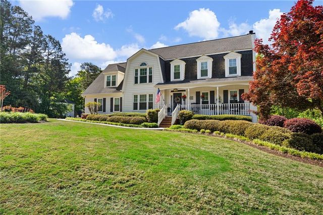 1049 Fairwood Run NW, Acworth, GA 30101