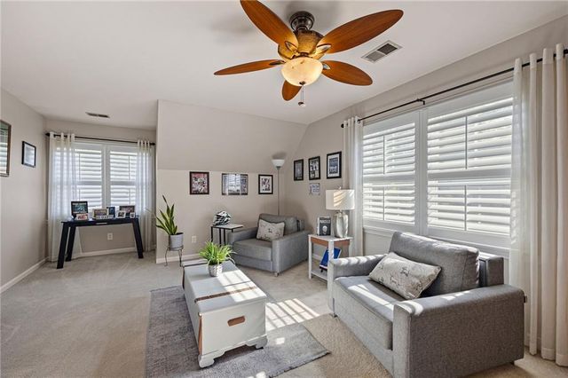 1049 Fairwood Run NW, Acworth, GA 30101