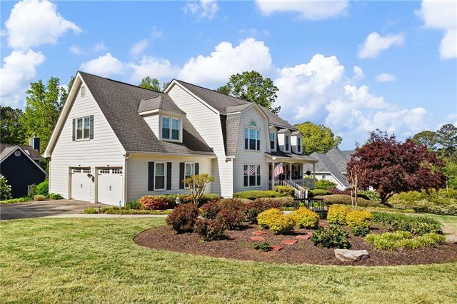 1049 Fairwood Run NW, Acworth, GA 30101