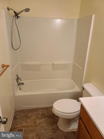 60 VILLANOVA CT, Sicklerville, NJ 08081