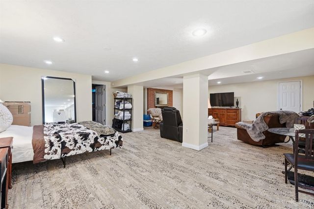 7775 Hartfield Place, Montgomery, OH 45242