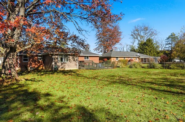 7775 Hartfield Place, Montgomery, OH 45242