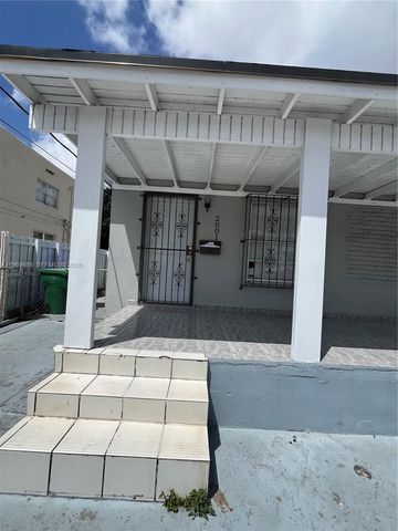 1999 NW 2nd St 1, Miami, FL 33125