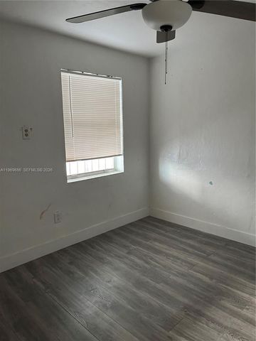 1999 NW 2nd St 1, Miami, FL 33125