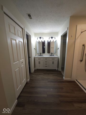 5628 Mead Court, Indianapolis, IN 46220