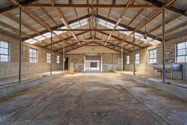 2675 Pacheco Pass Highway, Gilroy, CA 95020