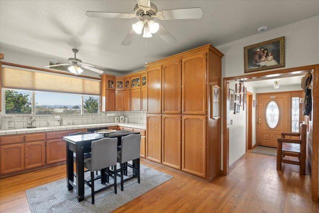 2675 Pacheco Pass Highway, Gilroy, CA 95020