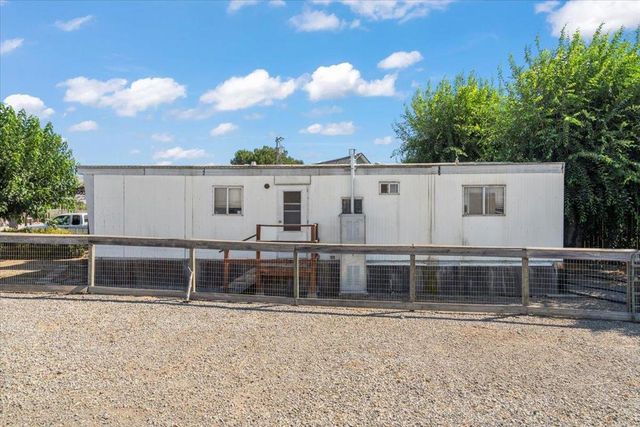 2675 Pacheco Pass Highway, Gilroy, CA 95020