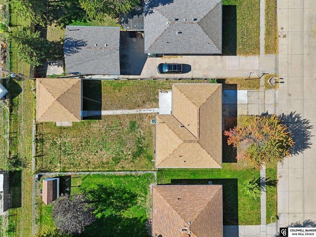 3207 W 16th Street, Grand Island, NE 68803