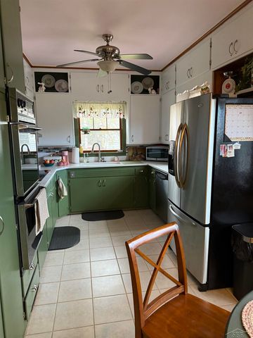 1650 Brockway Street, Saginaw, MI 48602